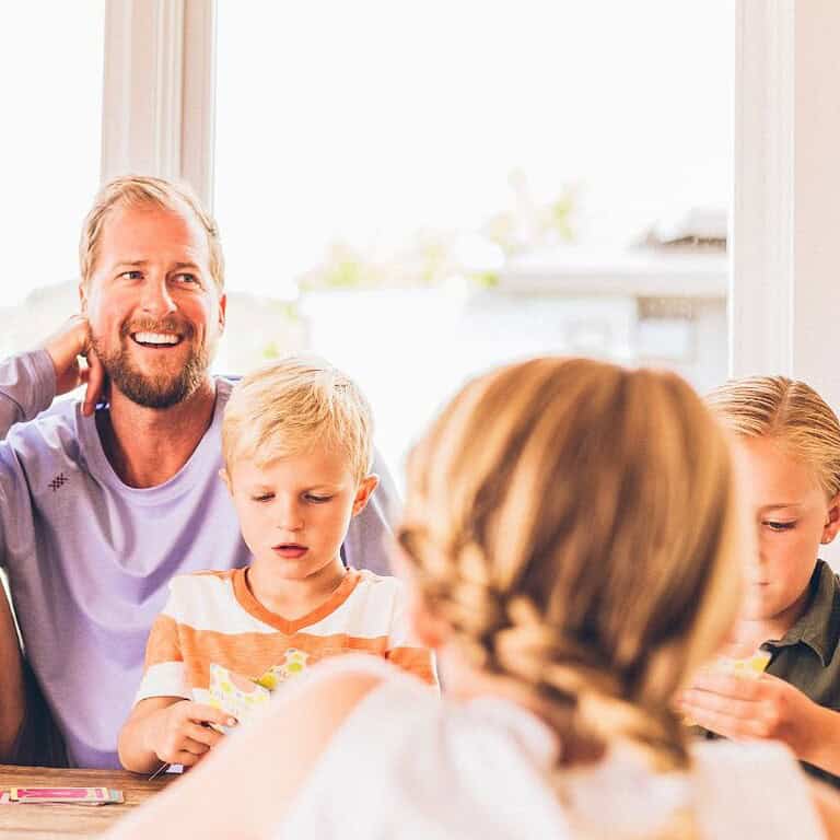 Om Awana 5 Awana familie hjemme
